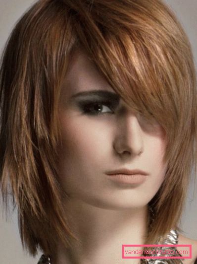 Corte de pelo Aurora para cara larga.