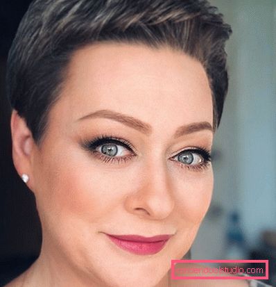 Las actrices de pelo corto son los peinados más famosos.