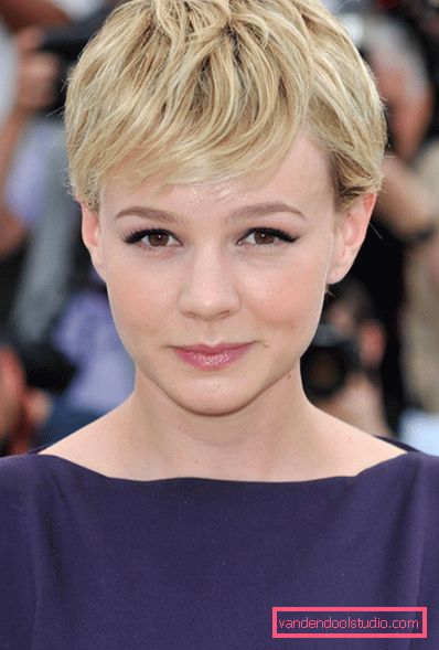 Las actrices de pelo corto son los peinados más famosos.