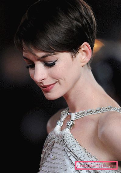 Las actrices de pelo corto son los peinados más famosos.