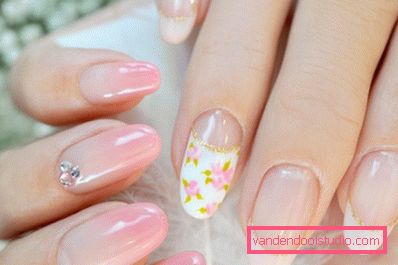 Hermosa manicura rosa 2019-2020 año