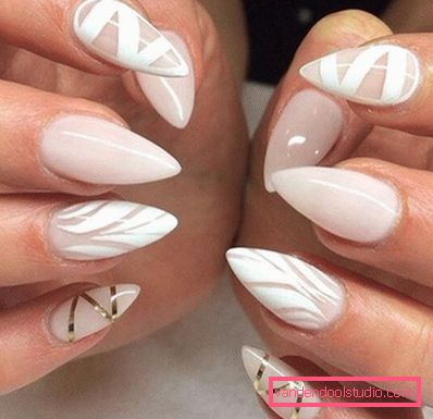 Hermosa manicura en las uñas afiladas 2019-2020.