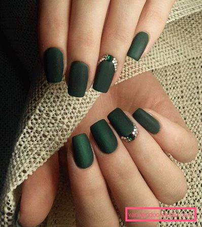 Manicura de lujo año nuevo 2020