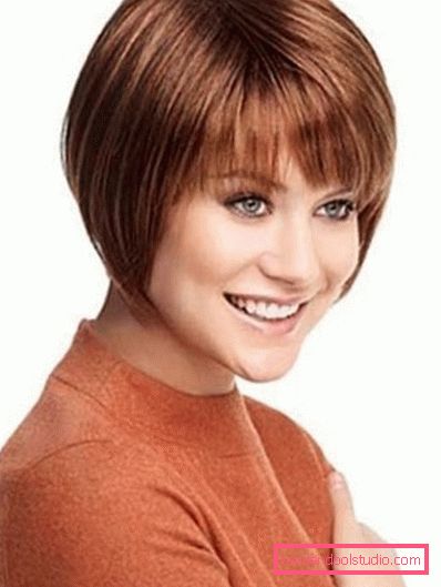 Cortes de pelo de moda para mujeres después de 40 años. Cortes de pelo populares para mujeres después de 40 años en diferentes longitudes de cabello