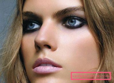 Smokey ice para ojos azules